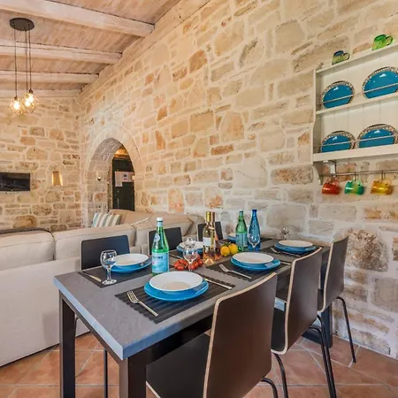 Rizolia Enea By Lithakia (Zakynthos)