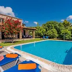 Villa Rizolia Enea By